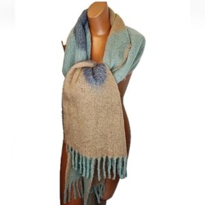 Vince Camuto Fringed Fuzzy Knit Long Blanket Scarf Travel Wrap Abstract Sz 16/82